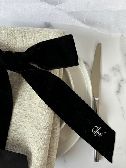 Velvet Bow Place Settings